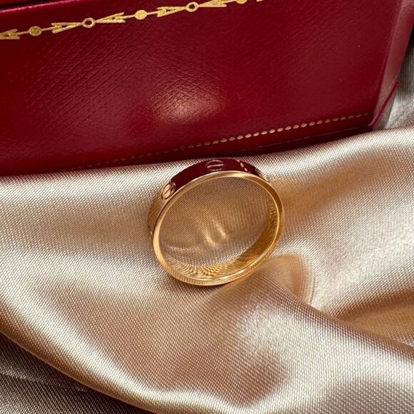 Cartier Love Ring - 18K Yellow Gold - Picture 2 of 5